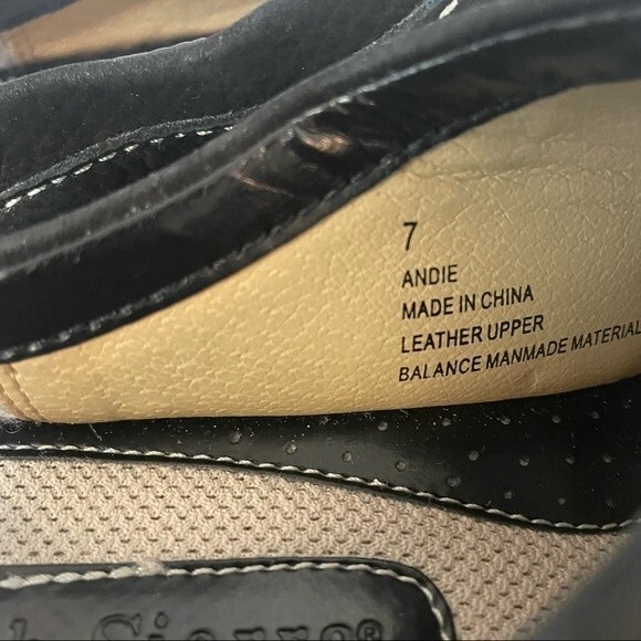 High Sierra Andie Black Suede Clog Mule With Contrast Stitching Women’s Size 7 - Picture 10 of 12